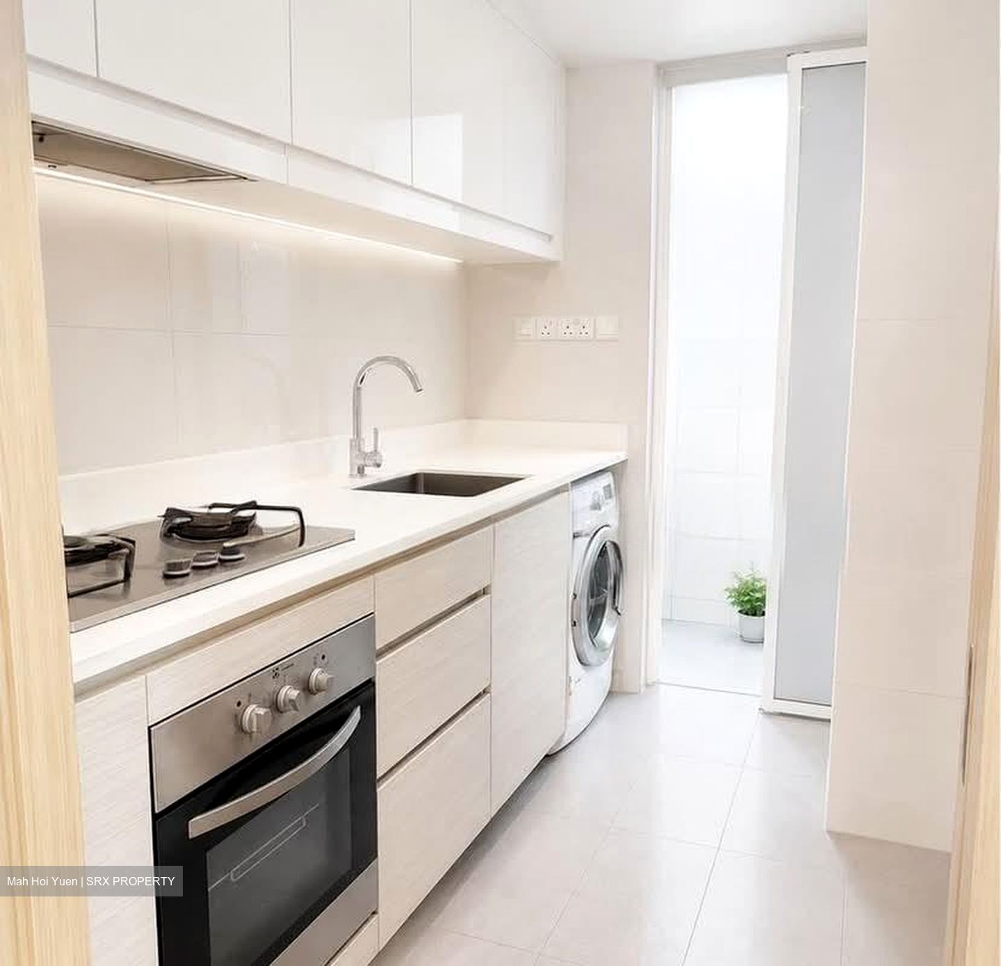 The Skywoods (D23), Condominium #578722301